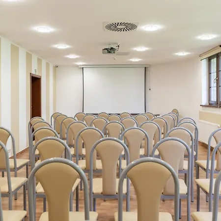 ホテル Dziki Potok Konferencje &