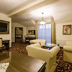 Dziki Potok Hotel