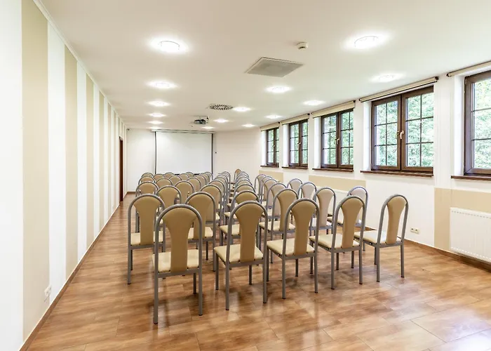 מלון Dziki Potok Konferencje & קרפאז'